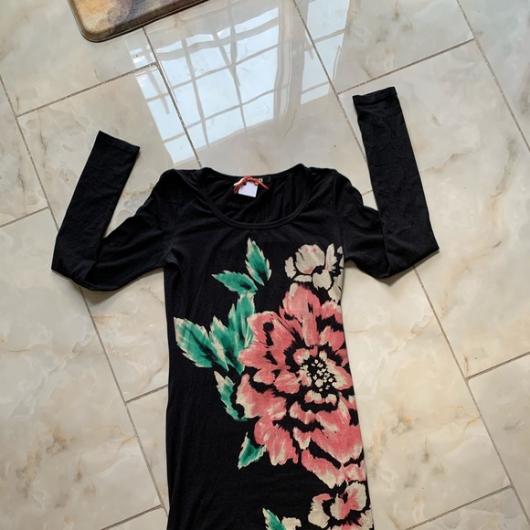 Bodycon dress - Picture 3 of 3